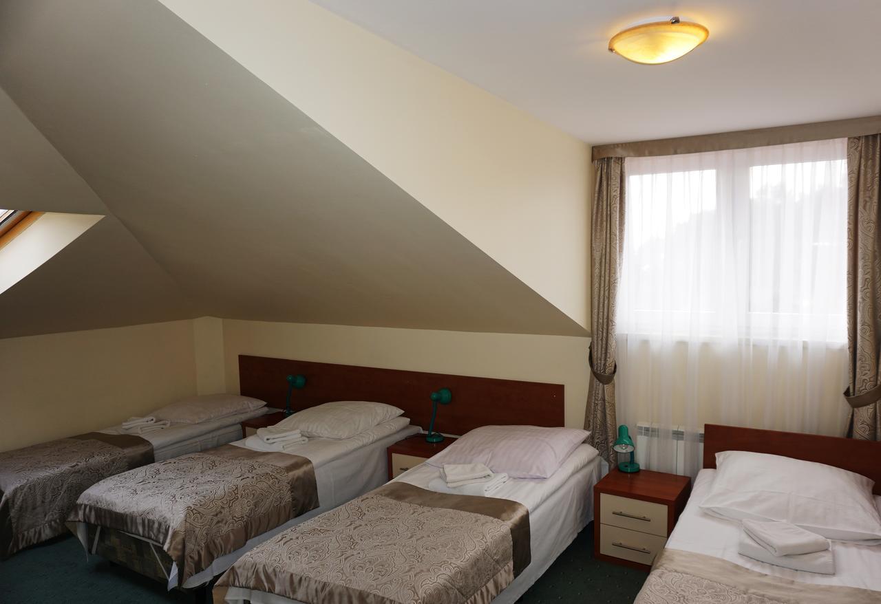 Отель Pod Szczesliwa Gwiazda Cekanowo Экстерьер фото